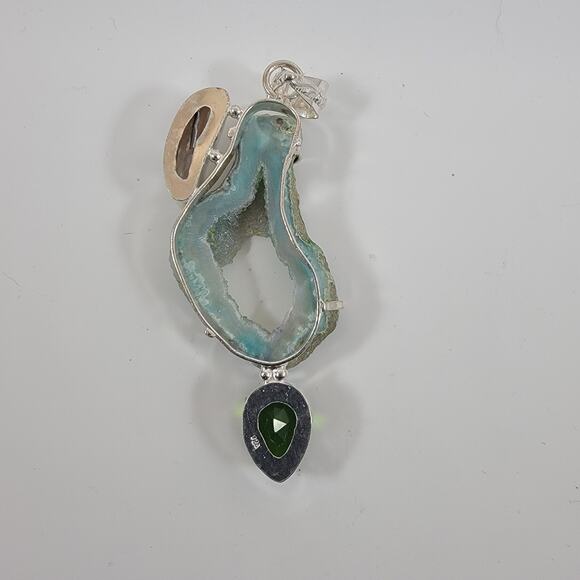 Handmade Silver Pendant with Green Druzy Agate, Pearl & Chrome Diopside - Picture 3 of 10